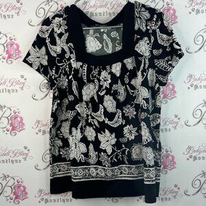 Addition Elle top shirt tshirt paisley flowers Black and White Floral Blouse